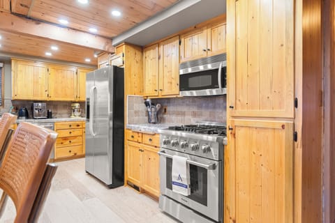 Fully stocked with reliable appliances and utensils.