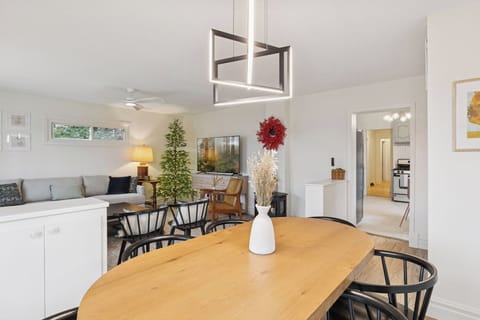 Dining table comfortably sits 8 with more seating in the kitchen