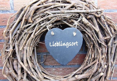 Entrance / Reception