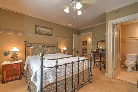 The Russell Room with luxury king sized bed