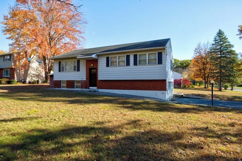 Front Exterior | Entry Access | E Keypad