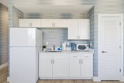 Boutique style kitchenette.