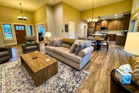 Make this family-friendly home the basecamp for your next Teton adventure.