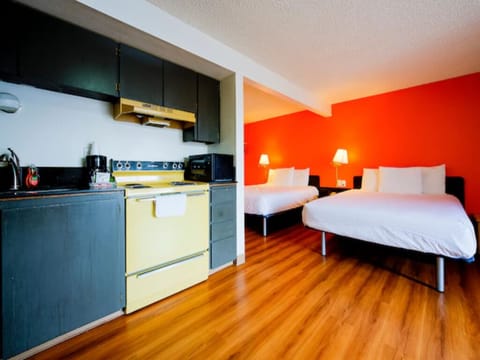 Kitchenette
