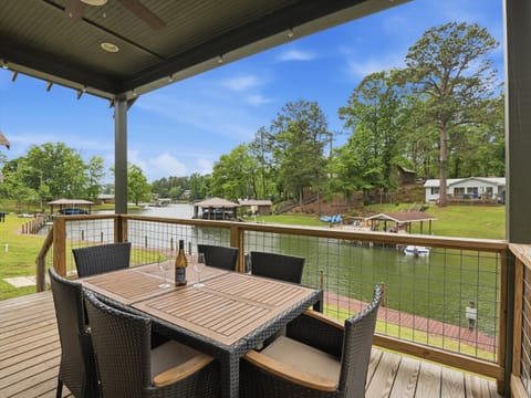 Welcome to Bay Pine Villas! A beautiful community with private villa homes equipped with waterfront boat docking and private outdoor porches overlooking a quiet Lake Martin slough. 