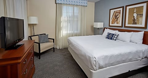 King size bed!  Great rest after a long day of adventures! Exact units will be assigned upon arrival. Views, colors, and decor may vary.