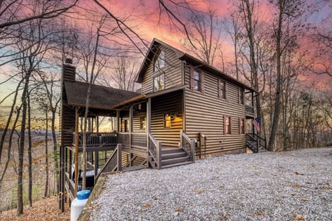 Welcome to The Looking Glass!