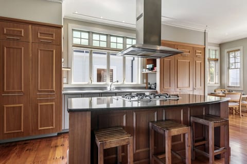 Chef`s kitchen with large island