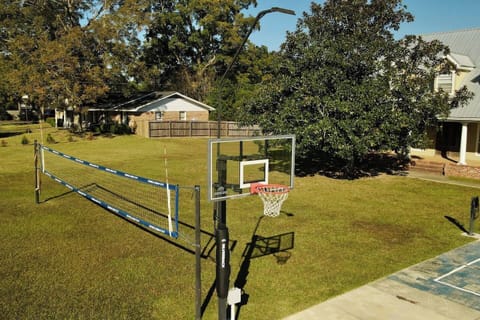 Sport court