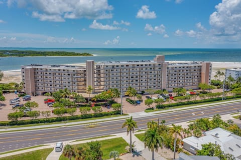 Welcome to Carlos pointe on the south end of Fort Myers Beach