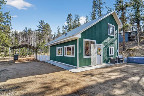 Building, Cottage, House, Outdoors, Shelter