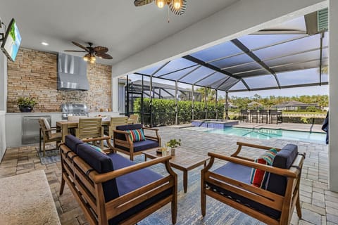Sit back in comfort, dine and barbeque the days away