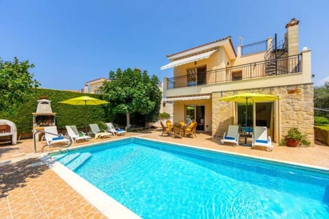 Beautiful villa with private pool and terrace