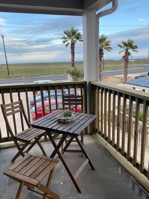 Enjoy the sunrise views of the gulf with a morning cup of coffee!