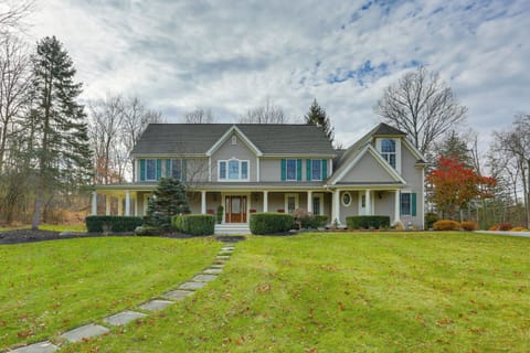 Goshen Vacation Rental | 5BR | 3.5BA | 4,395 Sq Ft | 4 Steps Required