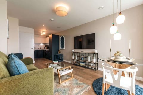 Living Room / Lounge