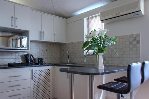 Entabeni Guest Loft Apartment with Pool (32331)