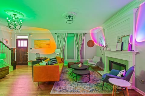 Spacious Living Room • Smart TV • Bright & Modern