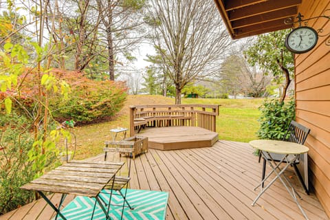 Columbia Vacation Rental | 3BR | 2.5BA | 1,450 Sq Ft | Steps Required