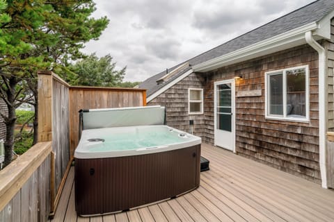 Private Hot tub on the upper back deck