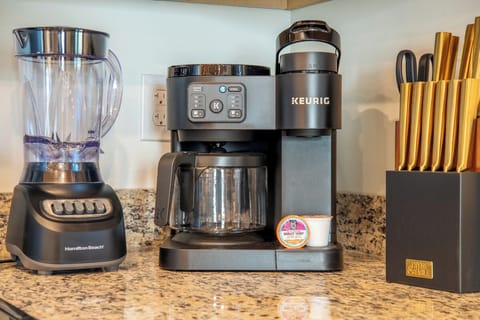 Hochatime's fully-equipped kitchen