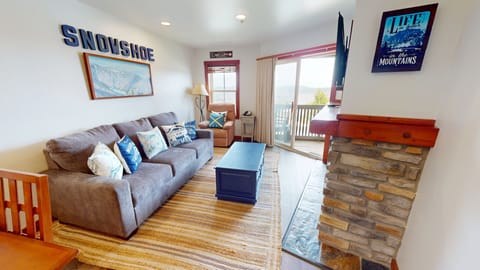 Furniture, Indoors, Living Room, Home Decor, Couch
