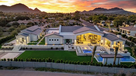 Experience luxury, thoughtfully designed for unforgettable group stays.