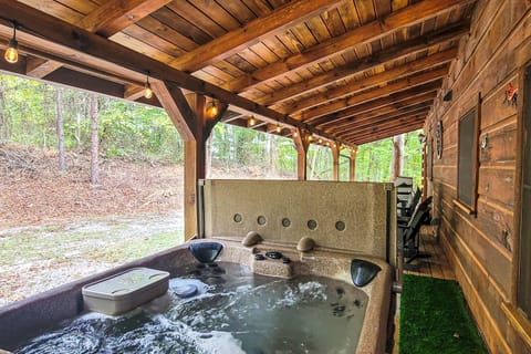 Hot tub retreat awaits. And, relax under the stars in your private hot tub surrounded by nature!