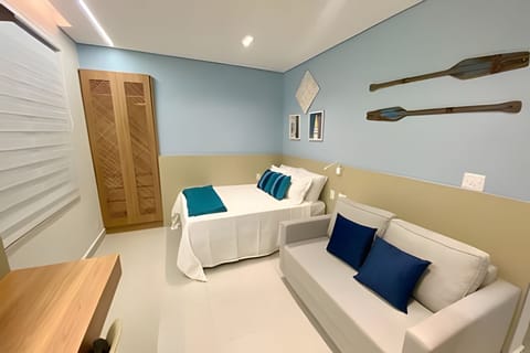 Photo of the whole room,Bedroom