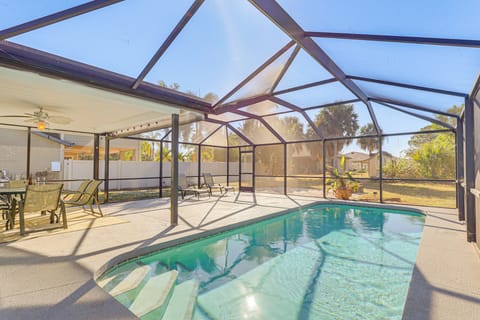 North Port Vacation Rental | 3BR | 2BA | 1 Step Required | 1,500 Sq Ft