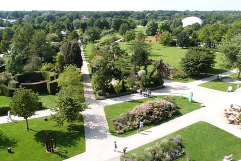 Surroundings [summer] (1-5 km)