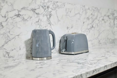 Apartment 10 Stanley Street, Liverpool - Host & Stay