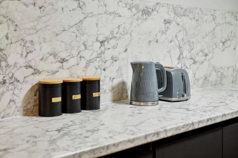 Apartment 5 Stanley Street, Liverpool - Host & Stay 