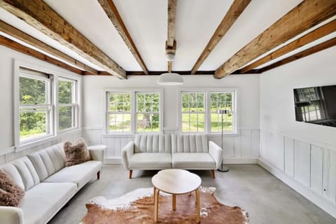 Sink into plush sofas and watch sunlight pour in.