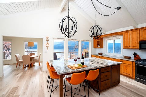 Wake up to lake views and sip your coffee in stunning natural light.