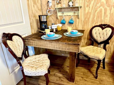 Wildflower20Dining20Area