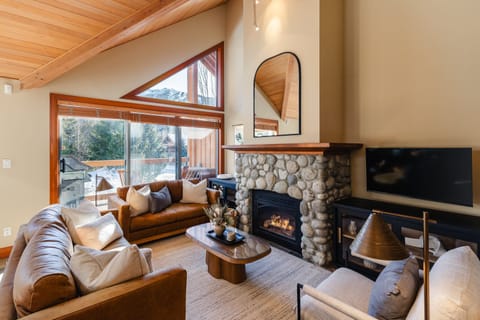 Living Room - Enjoy stunning views of Whistler and Blackcomb mountains