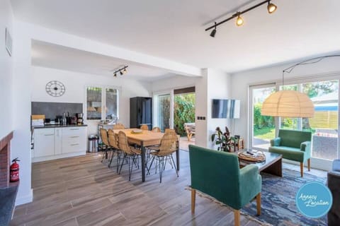 Salle à manger / salon