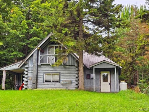 Close up view of the cabin.