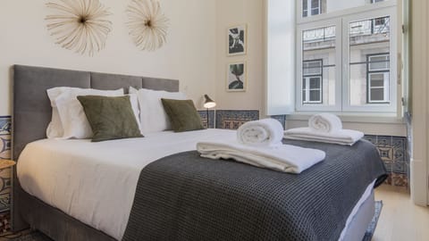 A space made for restful nights and slow mornings — where clean lines and local touches create the ultimate retreat.

#AndoLiving #BoutiqueBedroom #AzulejoLove #RestWell