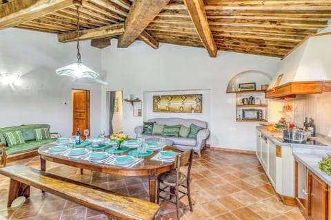 Kitchen and dining area