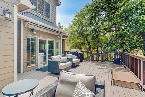 Klamath Falls Vacation Rental | 3BR | 2.5BA | 2,558 Sq Ft