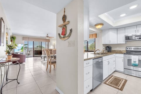 Bright, Open and Spacious!