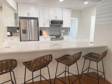 Counter seating overlooking kitchen 