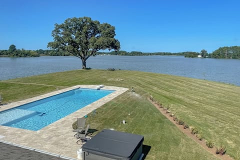 Ridge Vacation Rental | 5BR | 3BA | 4,038 Sq Ft | Stairs Required