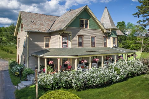 Margaretville Mountain Inn Bed and Breakfast