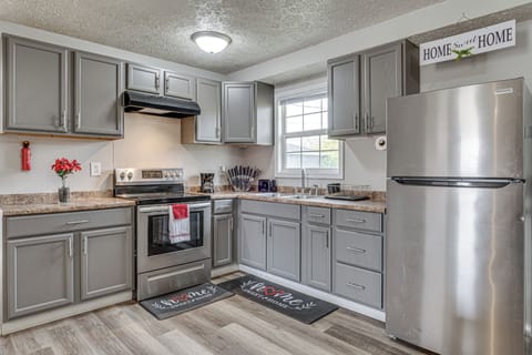 Kitchen | Cooking Basics | Drip Coffee Maker | Toaster