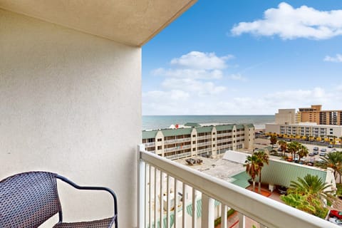 Enjoy relaxing beach stays from your private balcony with sweeping ocean views. Perfect for morning coffee or sunset unwinding while overlooking the coastline and nearby resorts.