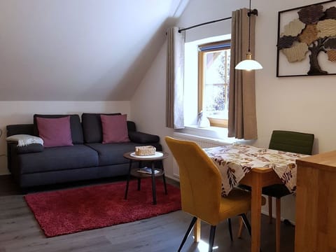 Apartment/Fewo "Finkennest" - Mölltaler-Muglhof Apartment in Carinthia, Austria