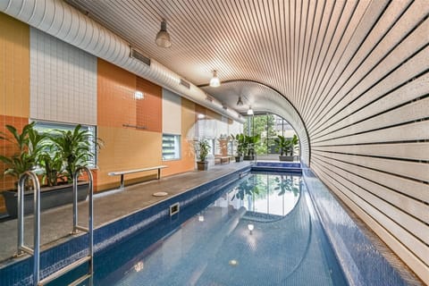 Holiday Home Swimming Pool